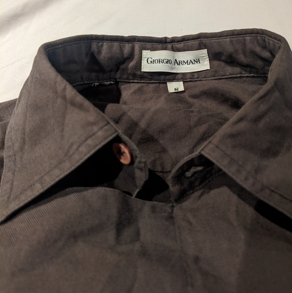 Giorgio Armani small dress shirt - Picture 3 of 3